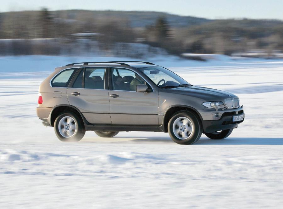  BMW X5 2004 года  (фото 3 из 45)